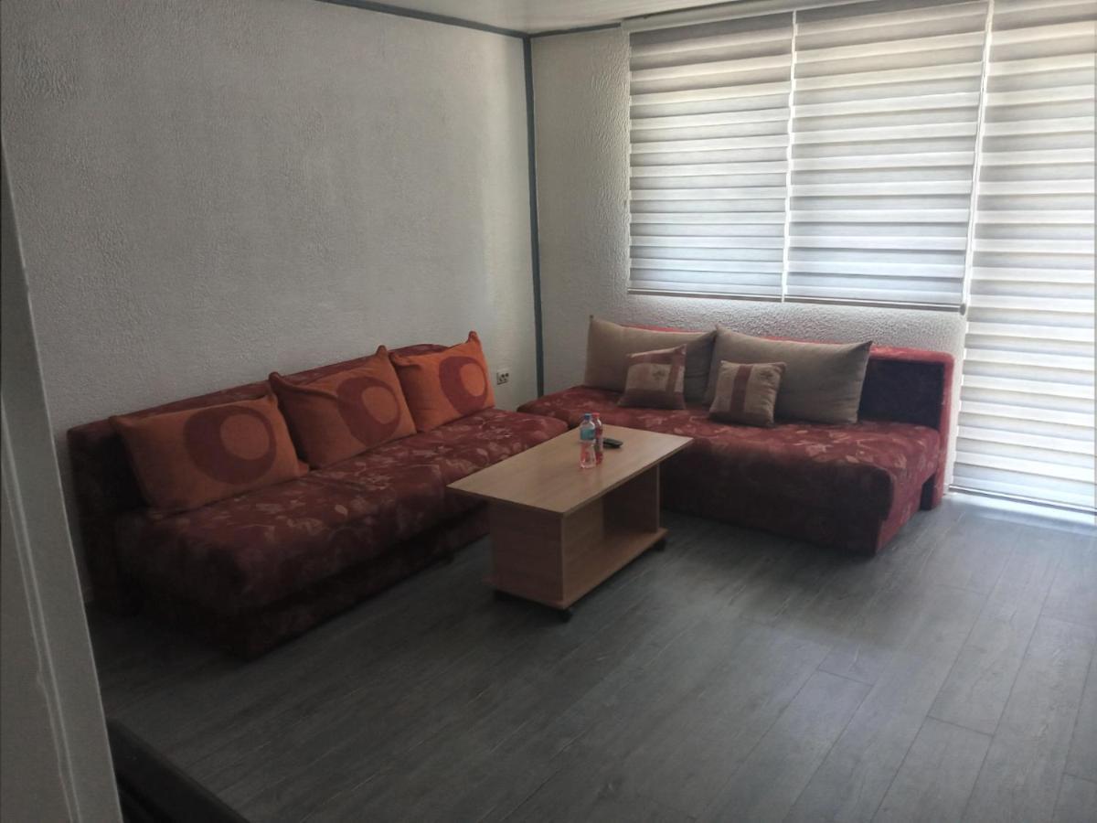 Apartman Kujovic SJJ Exteriör bild